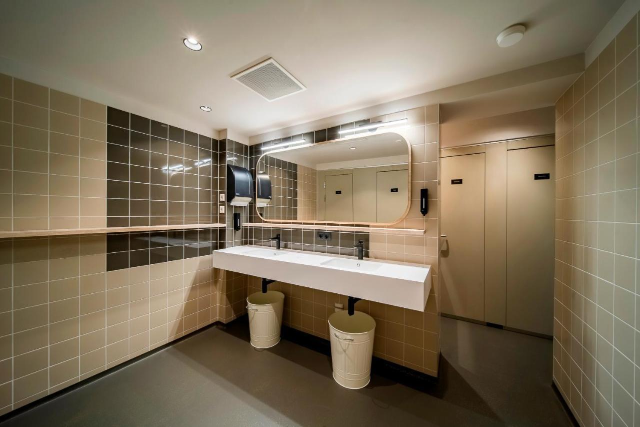 The Bee Hostel Amsterdam Ngoại thất bức ảnh