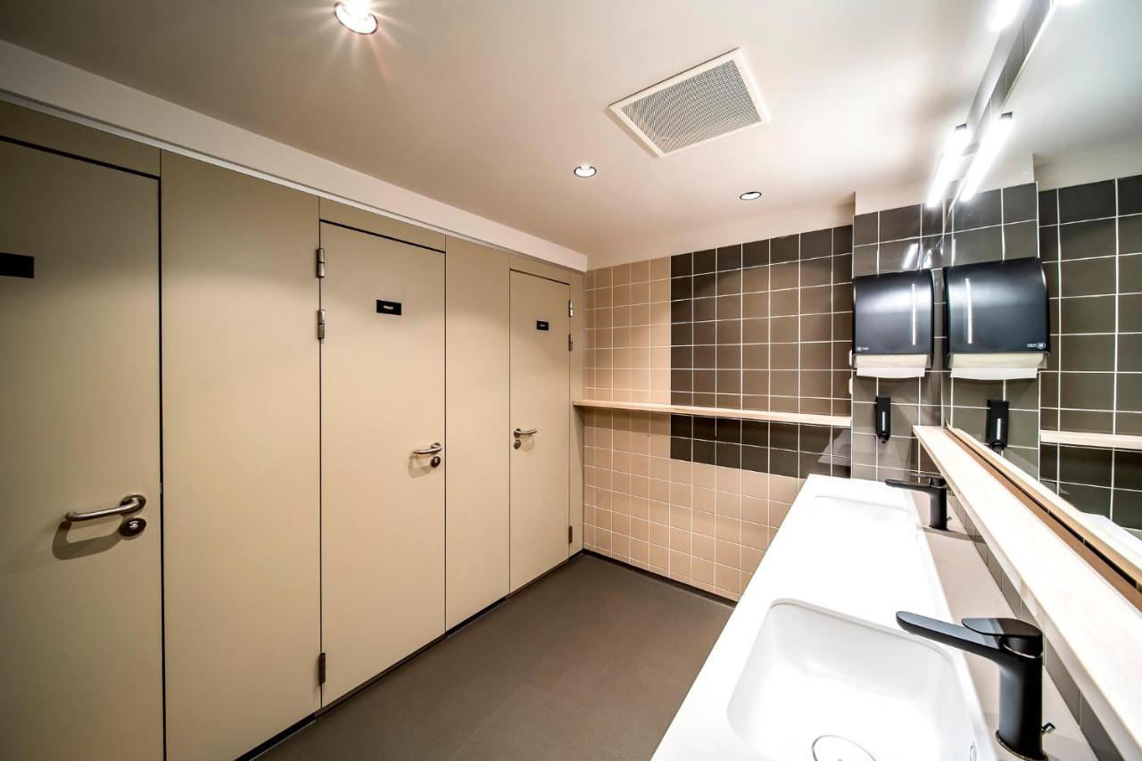 The Bee Hostel Amsterdam Ngoại thất bức ảnh
